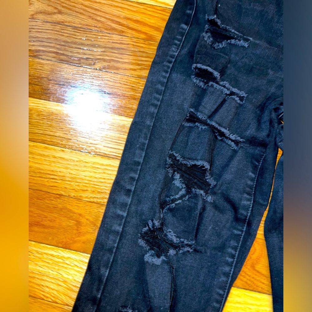 Alternative Ripped Black Skinny Jeans